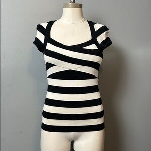 White House Black Market Striped Short Sleeve Top size XS black and white